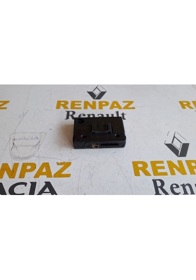 Clio 4/Scenic 4/Megane 4 Multimedya Beyni 282751809R - 282750376R