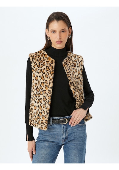 Koton Yuvarlak Yaka Kolsuz Leopar Desenli Suni Kürk Yelek Deve Tüyü Desenli 5wak20363ew Camel Koton Yuvarlak Yaka Kolsuz Leopar Desenli Suni Kürk Yelek Deve Tüyü Desenli 5wak20363ew Camel