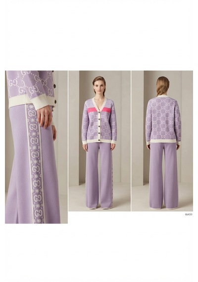 Guzelco Jakarlı Monogram Triko Takım - Çizgili Detaylı Hırka Ve Şeritli Yüksek Bel Pantolon Set Lila Guzelco Jakarlı Monogram Triko Takım - Çizgili Detaylı Hırka Ve Şeritli Yüksek Bel Pantolon Set Lila