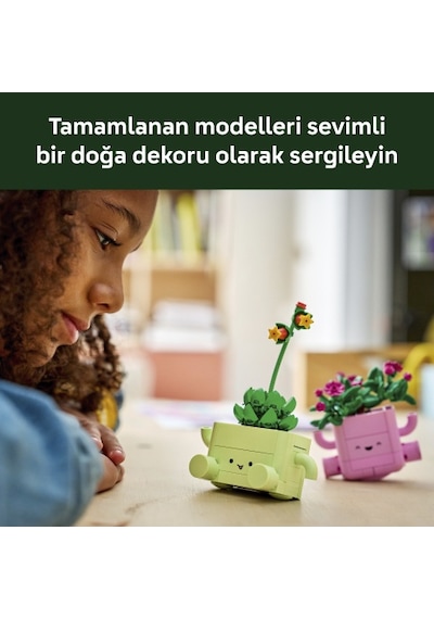 LEGO® Botanicals Sallanan Bitkiler 11506 - 9 Yaş ve Üzeri Çocuklar için Yaratıcı Çiçek Yapım Seti (253 Parça)