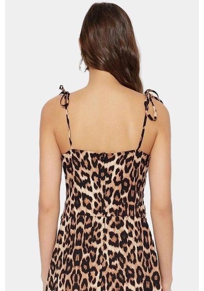 Ersefa Leopar Desenli Kolsuz Viskoz Maxi Elbise A Line Kesim Yırtmaç Detay Zarifane Tasarım Modern Stil Camel