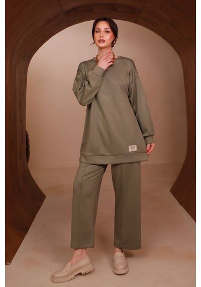 Balenbi Kadın Oysh Modal Kumaş Oversize 80 Cm Tunik Bol Paça Pantolon Tesettür Takım 1228 Haki Balenbi Kadın Oysh Modal Kumaş Oversize 80 Cm Tunik Bol Paça Pantolon Tesettür Takım 1228 Haki