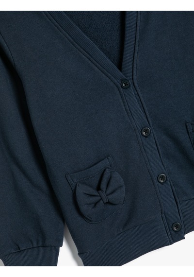 Koton Okul Sweatshirt Düğme Kapamalı Yaka Fiyonk Detaylı Cepli Pamuklu Lacivert 5wkg10001ak Lacivert Koton Okul Sweatshirt Düğme Kapamalı Yaka Fiyonk Detaylı Cepli Pamuklu Lacivert 5wkg10001ak Lacivert