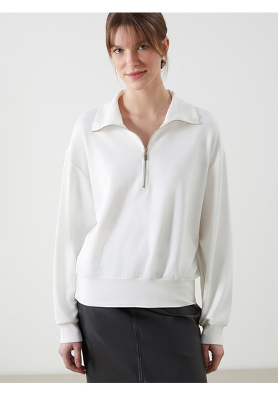 Lcwaıkıkı Classic Beyaz Dik Yaka Oversize Kadın Sweatshirt