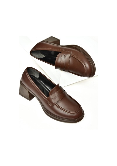 Fox Shoes T820145309 Kahverengi Kalın Topuklu Kadın Ayakkabı Kahverengi