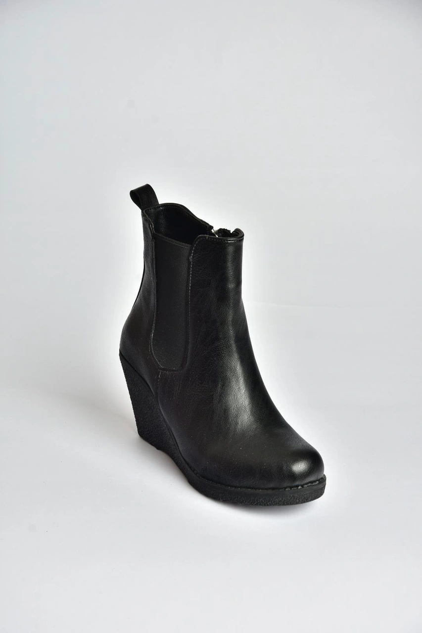 Fox Shoes V361197009 Siyah Dolgu Topuklu Kadın Bot Siyah-Suni Deri