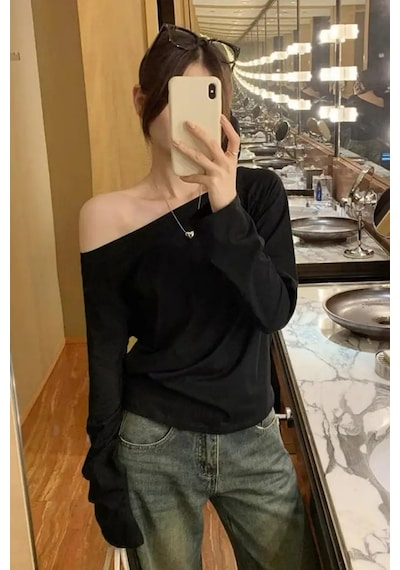 Siyah Beyaz Lacivert 3 Lü Paket Kadın Düşük Omuz Kayık Yaka Oversize Uzun Kollu T-shirt Siyah - Beyaz - Lacivert