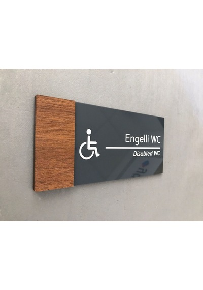Wooden Serisi Engelli Wc Yönlendirme Levhası
