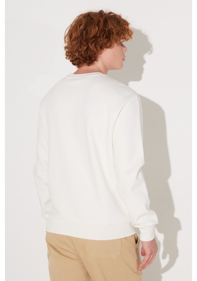 Lee Regular Fit Normal Kesim Sıfır Yaka Sweatshirt L212299102 Kırık Beyaz