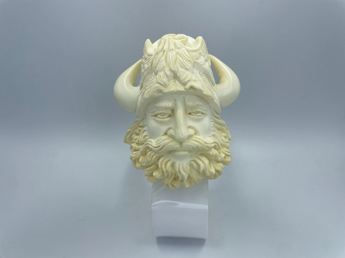 El Yapımı Viking Figürlü Lületaşı Pipo %100 Doğal Lületaşı, Kehribar Ağızlıklı, Nordic Conqueror