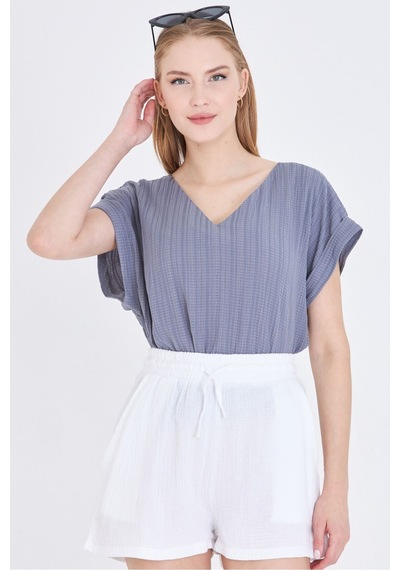 Armonika Kadın Gri V Yaka Yanları Yırtmaçlı Arkası Uzun Duble Kol Detaylı Oversize Bluz Arm-24y001074 Armonika Kadın Gri V Yaka Yanları Yırtmaçlı Arkası Uzun Duble Kol Detaylı Oversize Bluz Arm-24y001074