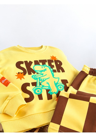 Elzo Collection Erkek Çocuk Sarı Yazı Ve Figür Baskılı Sweatshirt Damalı 3iplik Eşofman Alt Üst Takım Çok Renkli Elzo Collection Erkek Çocuk Sarı Yazı Ve Figür Baskılı Sweatshirt Damalı 3iplik Eşofman Alt Üst Takım Çok Renkli