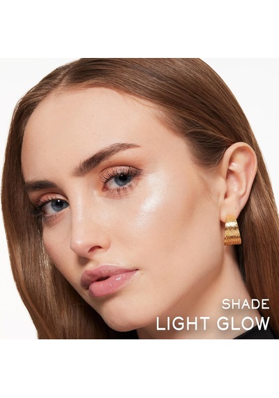 Lancome Teint Idole Ultra Wear Toz Highlighter Riviera Moonlight 01 Parlaklaştırıcı