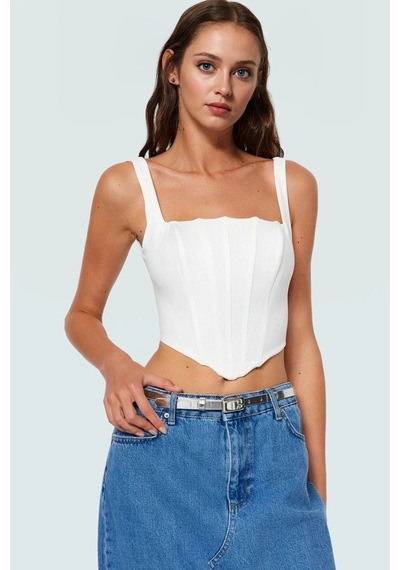 Ersefa Dokuma Polyester Korse Bluz Fitted Kalıp Kolsuz Crop Şık Görünüm Ekru