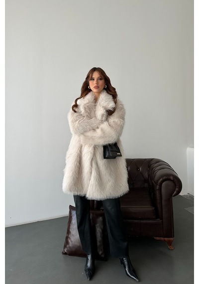 Myloore Kadın Bej Oversize Premium Kürk Kaban Mlb106