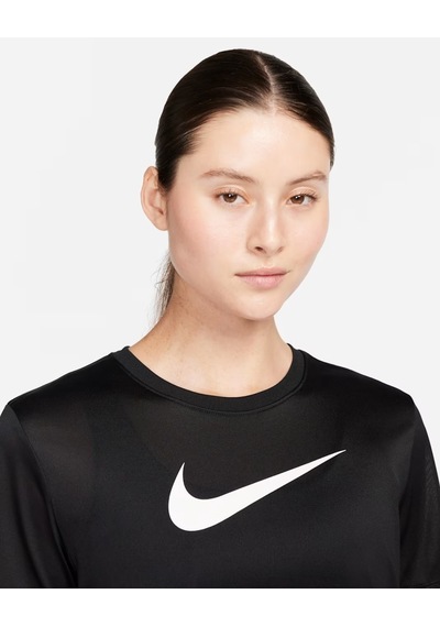 Nike Fq4975-011 Dri-fıt Baskılı Kadın Tişört - Siyah