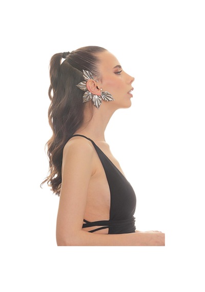 Kadın Gümüş Renk Lak Kaplama Zirkon Taşlı Yaprak Stilizesi Sağ Kulak Earcuff&kıkırdak Küpe Çok Renkli