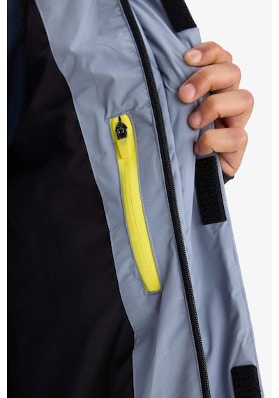 Defacto Su İtici Regular Fit Kapüşonlu Rüzgar Geçirmez Şişme Mont E9485ax25wngr530 Gri-gr530