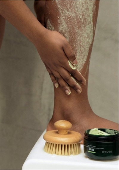 The Body Shop Avocado Vücut Peelingi 250 Ml