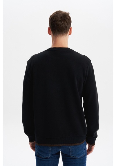 AR-MA Arma Erkek Regular Fit Örme Selanik Sweatshirt %65 Pamuk %35 Polyester, Karbon Fırçalı, Basic Bisiklet Yaka K30124699002 Siyah AR-MA Arma Erkek Regular Fit Örme Selanik Sweatshirt %65 Pamuk %35 Polyester, Karbon Fırçalı, Basic Bisiklet Yaka K30124699002 Siyah