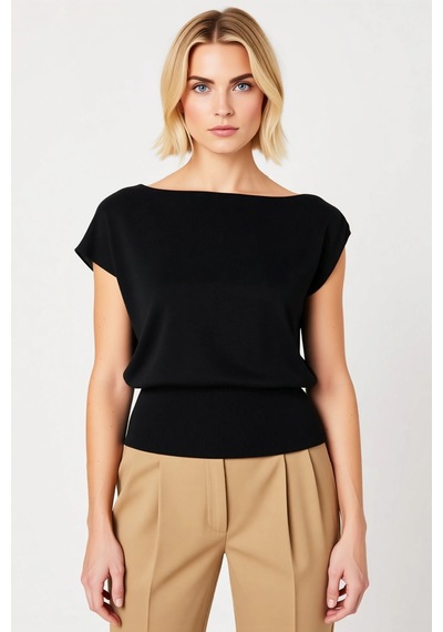 Benerly Kadın Bluz Kayık Yaka Kısa Kol Triko Regular Kalıp İnce Tek Plaka siyah