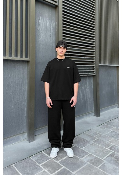 Flaw Nakışlı Oversize Tişört Siyah Siyah