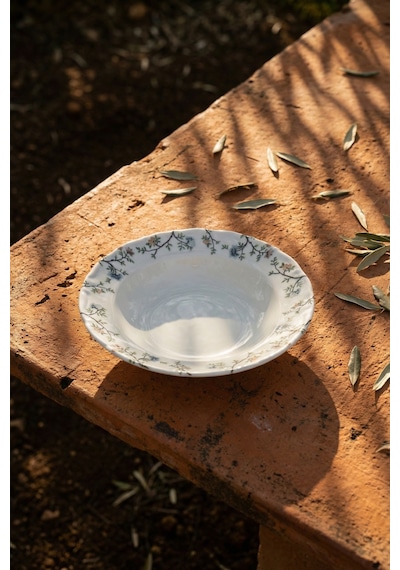 Silent Bloom Porselen Çukur Tabak - 20 Cm Renkli