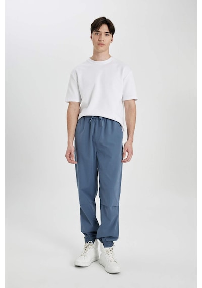 DeFacto Jogger Gabardin Pantolon Regular Beli Bağcıklı Cepli Lastikli Paça B7493AX24SPIN260 DeFacto Jogger Gabardin Pantolon Regular Beli Bağcıklı Cepli Lastikli Paça B7493AX24SPIN260