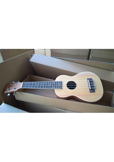 Ahola Maun Ağacı Profesyonel 4 Telli Soprano Ukulele Gitar