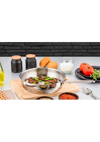 Ozlıfe Tp-4015 Polo 24 Cm Sade Celık Tava Inox