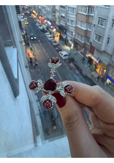 Gotik Kırmızı Gül Detaylı Haç Şeklinde Kalp Ayarlanabilir Gothic Kadın Yüzük Gümüş - Gri
