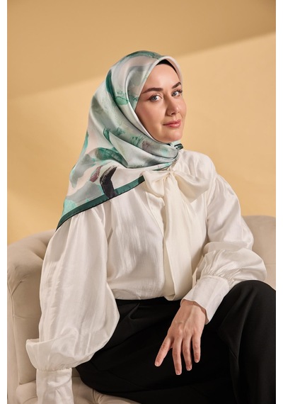 Silk Home Twill İpek Petal Eşarp Orman Yeşili 90x90 Çok Renkli