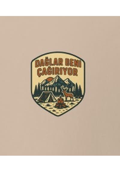 Wildstyle Dağlar Beni Çağırıyor Renkli Vintage Dağ Doğa Kamp Baskılı Unisex Bisiklet Yaka Pamuklu Tişört Camel