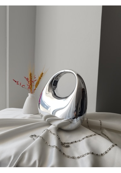 Vivazzaluxe Modern Tasarım Oval Tutmalı Küçük Boy Kadın Abiye El, Omuz Çanta Gümüş