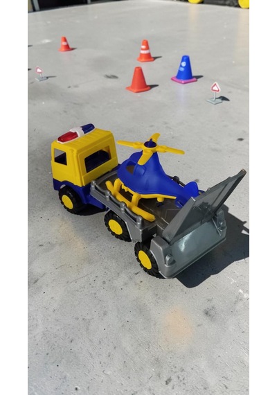 Helikopter Taşıyıcı Kamyon Çekici Boyut: 26 Cm