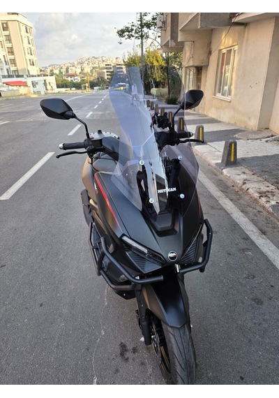 Motocam Rks Lince 125 Ön Cam 2021-2026 Model 55cm Füme Renkli 4mm Kısa