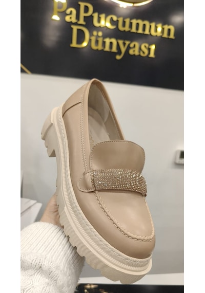 Papucumun Dünyası Önü Taşlı Yüksek Taban Kadın Loafer Krem