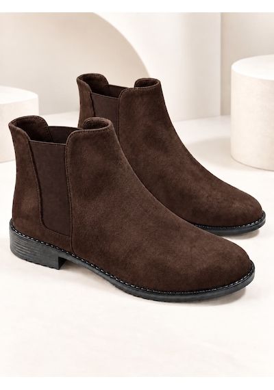 Dabab Shoes Maral Kadın Acı Kahve Süet Yuvarlak Burun Lastik Detaylı 3 Cm Topuklu Kaymaz Taban Chelsea Bot Bootie Kahverengi Dabab Shoes Maral Kadın Acı Kahve Süet Yuvarlak Burun Lastik Detaylı 3 Cm Topuklu Kaymaz Taban Chelsea Bot Bootie Kahverengi
