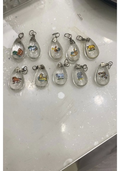 Doğal Taş Bileklik Hand Made El İşi Feng Shui Ejderha Yılı Koruyucu Hayvan Horoz Ve Ejderha Objeli Ve Doğal Turkuaz Taşlı Çok Renkli