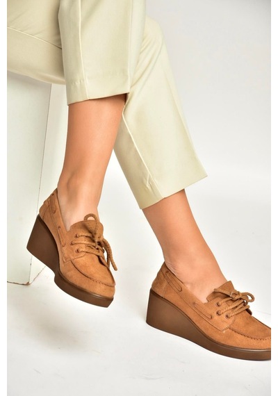 Fox Shoes Y602006402 Taba Süet Dolgu Tabanlı Kadın Ayakkabı Taba