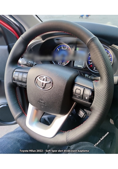 Toyota Hilux 2022 Araca Uyumlu Direksiyon Kılıfı