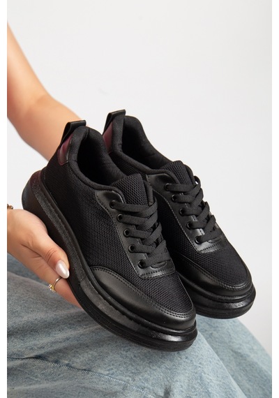 Erceka Aynalı Bağcıklı Kadın Spor Ayakkabı Günlük Kullanıma Uygun Sneaker Siyah-beyaz Ve Fileli Siyah - Beyaz Erceka Aynalı Bağcıklı Kadın Spor Ayakkabı Günlük Kullanıma Uygun Sneaker Siyah-beyaz Ve Fileli Siyah - Beyaz