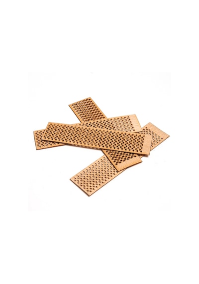 Rufus Concept Delikli Model Üçgen 25 X 100 X 0.5 Mm Sehpalı 50 Adet