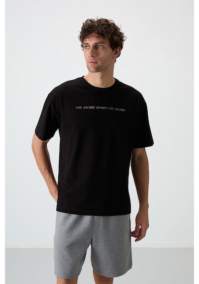 Air Jones Tommy Life Siyah Pamuklu Kalın Yüzeyi Dokulu Oversize Fit Baskılı Erkek T-shirt - 88371 Siyah Air Jones Tommy Life Siyah Pamuklu Kalın Yüzeyi Dokulu Oversize Fit Baskılı Erkek T-shirt - 88371 Siyah