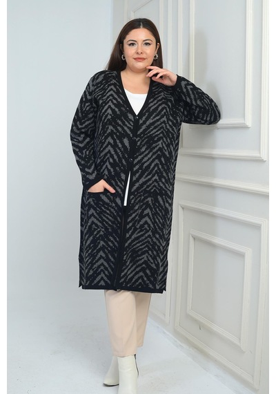 By Saygı Kadın Zebra Desenli Cepli Büyük Beden Triko Uzun Hırka-41901 Siyah-gri