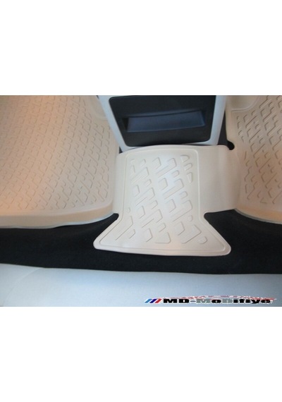 Skoda Octavia 3D Havuzlu Bej Paspas. 2013-