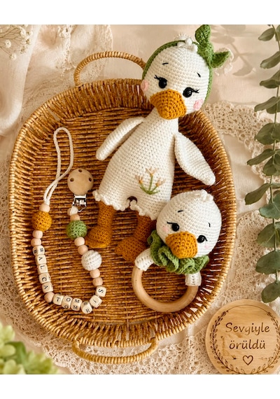 Amigurumi Organik Ördek Kaz Bebek Hediye Seti Çıngırak - Emzik Zinciri ve Uyku Arkadaşı