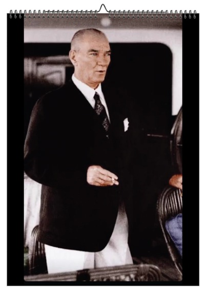 Mustafa Kemal Atatürk Fotoğraf Kağıdına Baskılı Poster Spiralli Ve Askılı 6 Sayfa