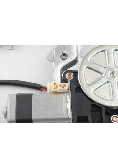 Cn Sağ Cam Krikosu Motorlu/12v Isuzu Npr75 Uyumlu 898029236