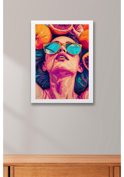 Meyvelerin İçinde Uzanan Kadın Çerçeveli Tablo - Pop Art Poster Tablo